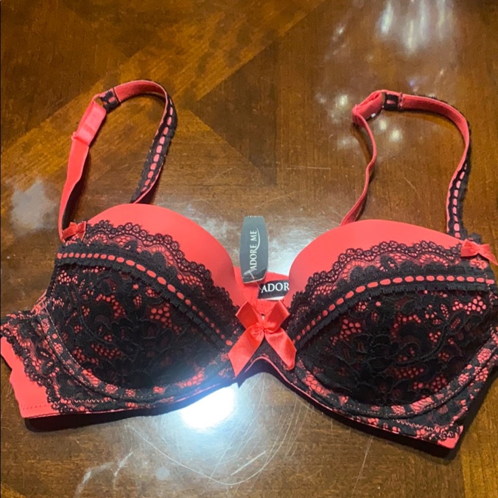 34 b